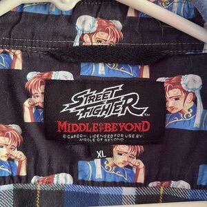 Middle of Beyond Streetfighter Chun Li collab flannel 
Good condition